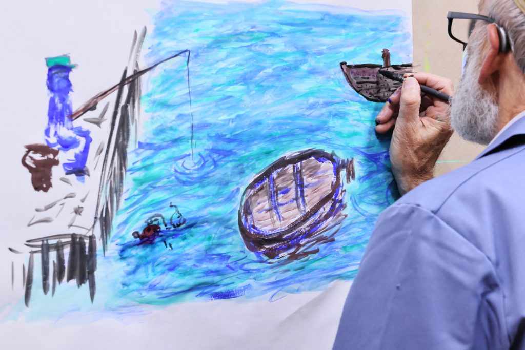 alt=atelier de peinture libre saint julien chapteuil Au Piano des couleurs cabane a peindre jeu de peindre jouer avec la couleur concentration activité détente relaxation confiance en soi pinceaux peinture répétions geste de peindre pédagogie Montessori Le Puy En Velay Yssingeaux Auvergne Rhône Alpes